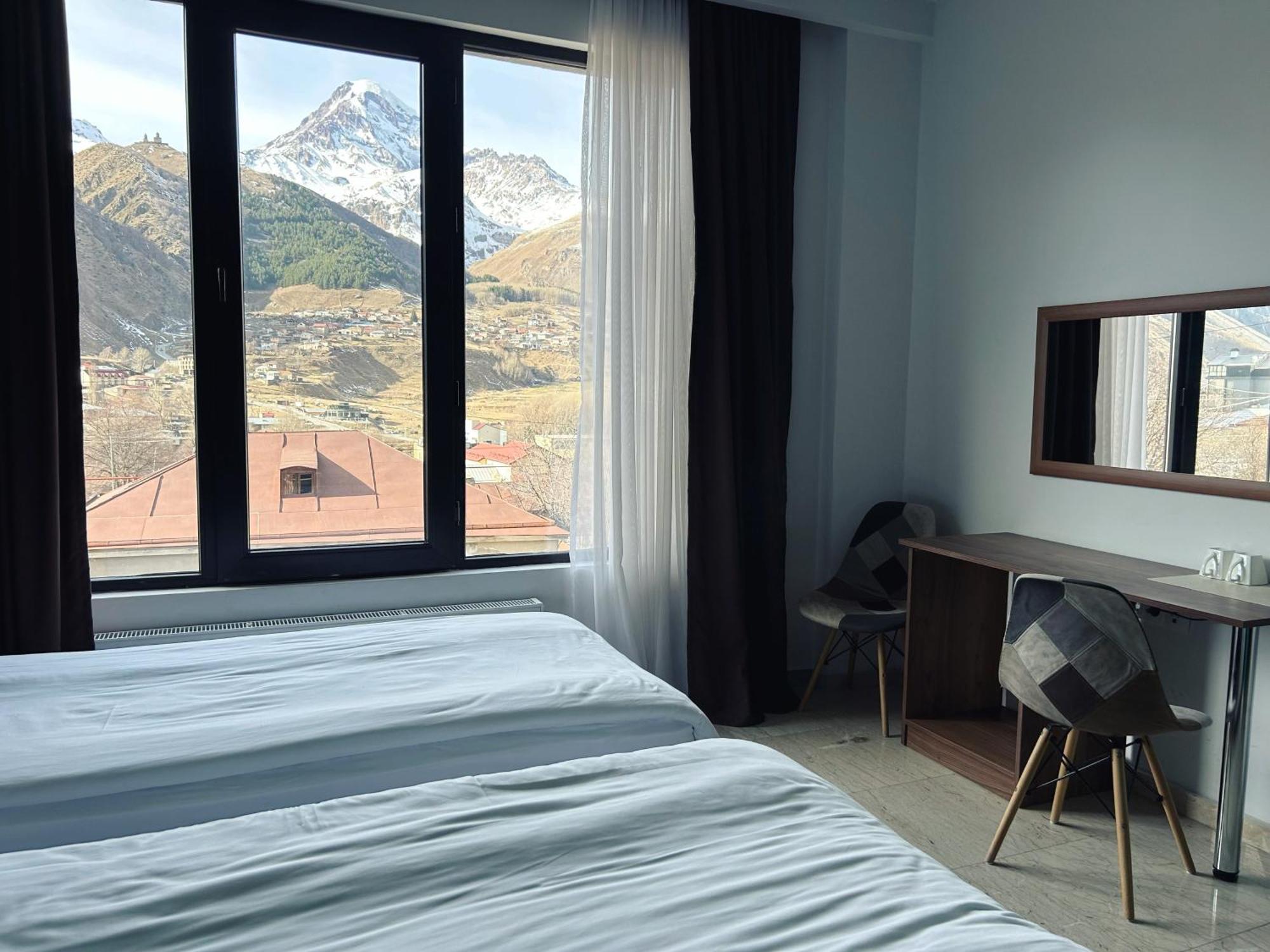 Shushabandi Kazbegi Otel Dış mekan fotoğraf